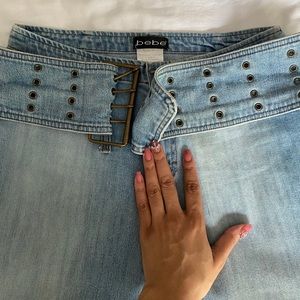 bebe 2000’s jeans w/ built in belt